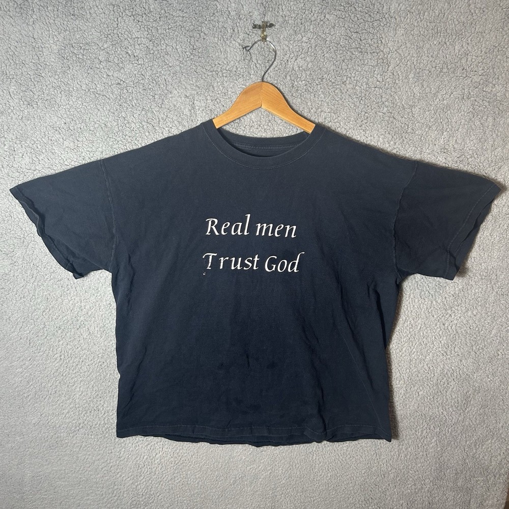 Glory To The Nations Fruit Of The Loom Real Men Trust God T-Shirt Size XL Black