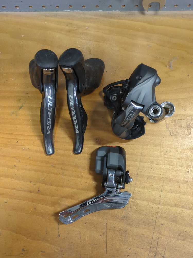 Shimano Ultegra 6770 Di2 10 Speed With Cable Brake Road Groupset