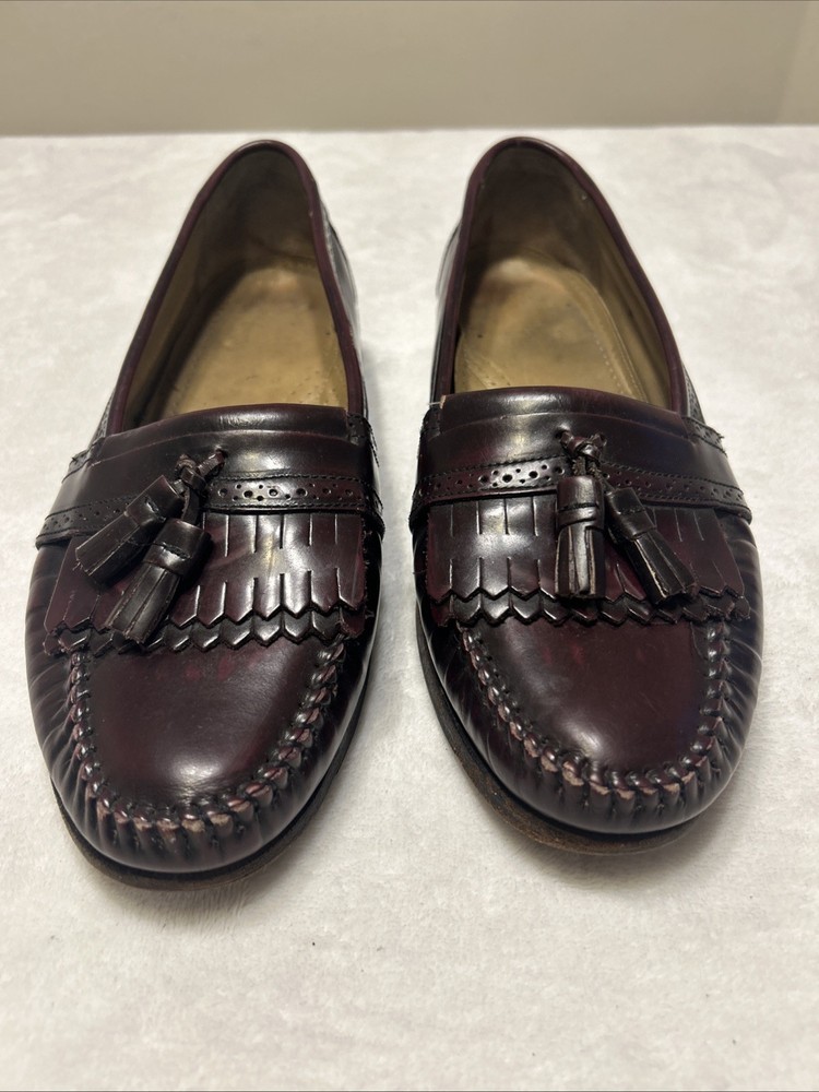 GH Bass Weejuns Men’s Shoes Size 10 C Burgundy Leather Loafers Slip On Casual