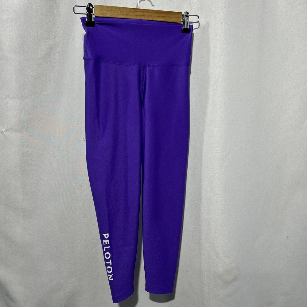 Peloton Essential Capri Workout Leggings Purple  Women’s Sz Small