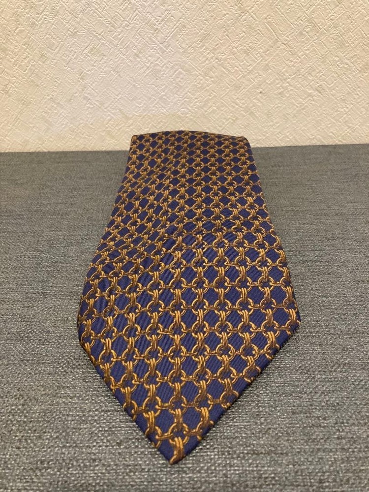 HERMES Necktie Tie All over chain pattern 100% Silk Made in France Used Navy