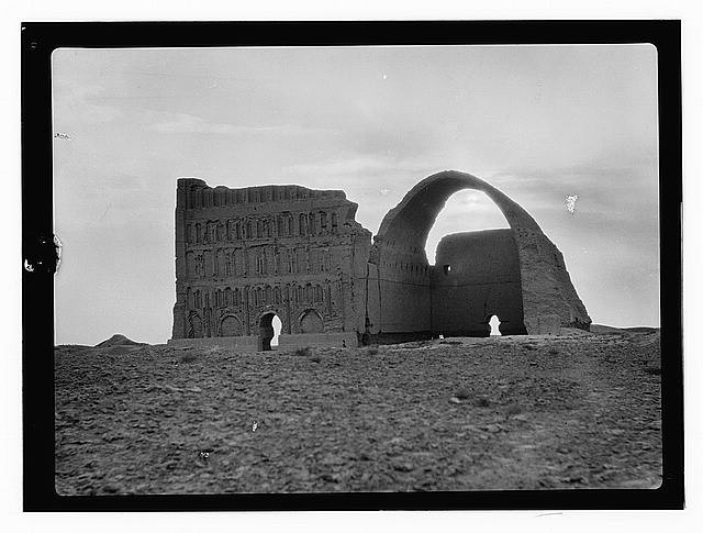 Photo:Iraq Ctesiphon 1932 Taq Kasra Ancient Ruins
