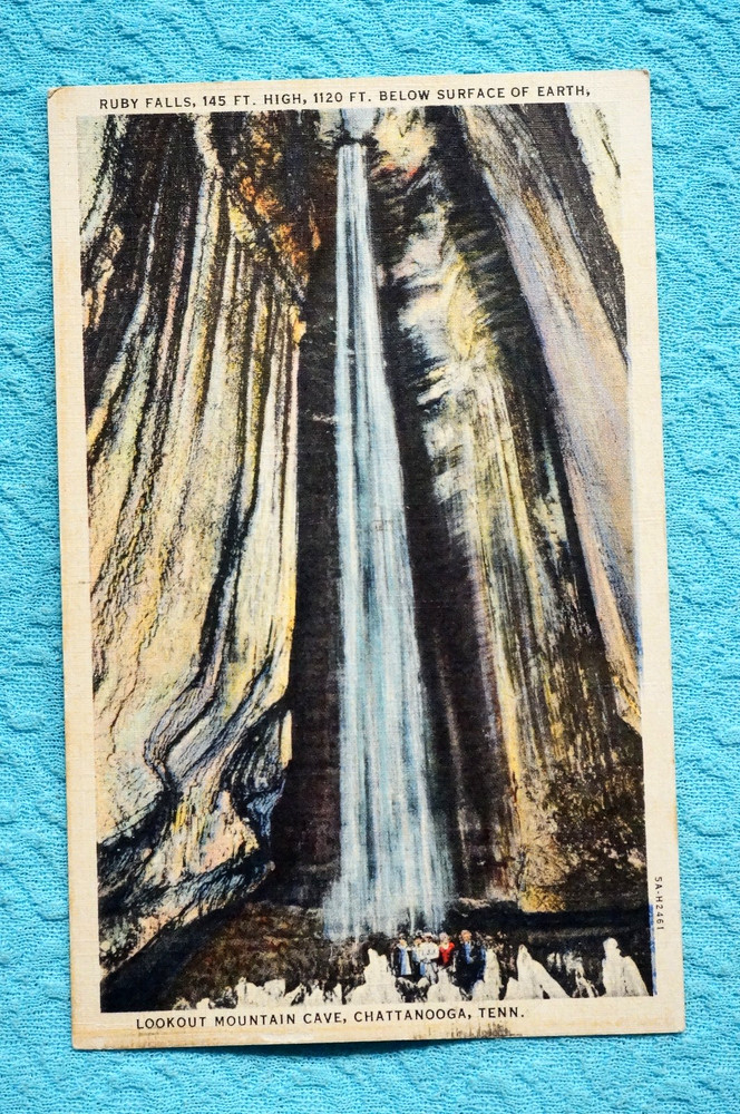 Ruby Falls - Lookout Mountain Cave - Chattanooga, Tennessee