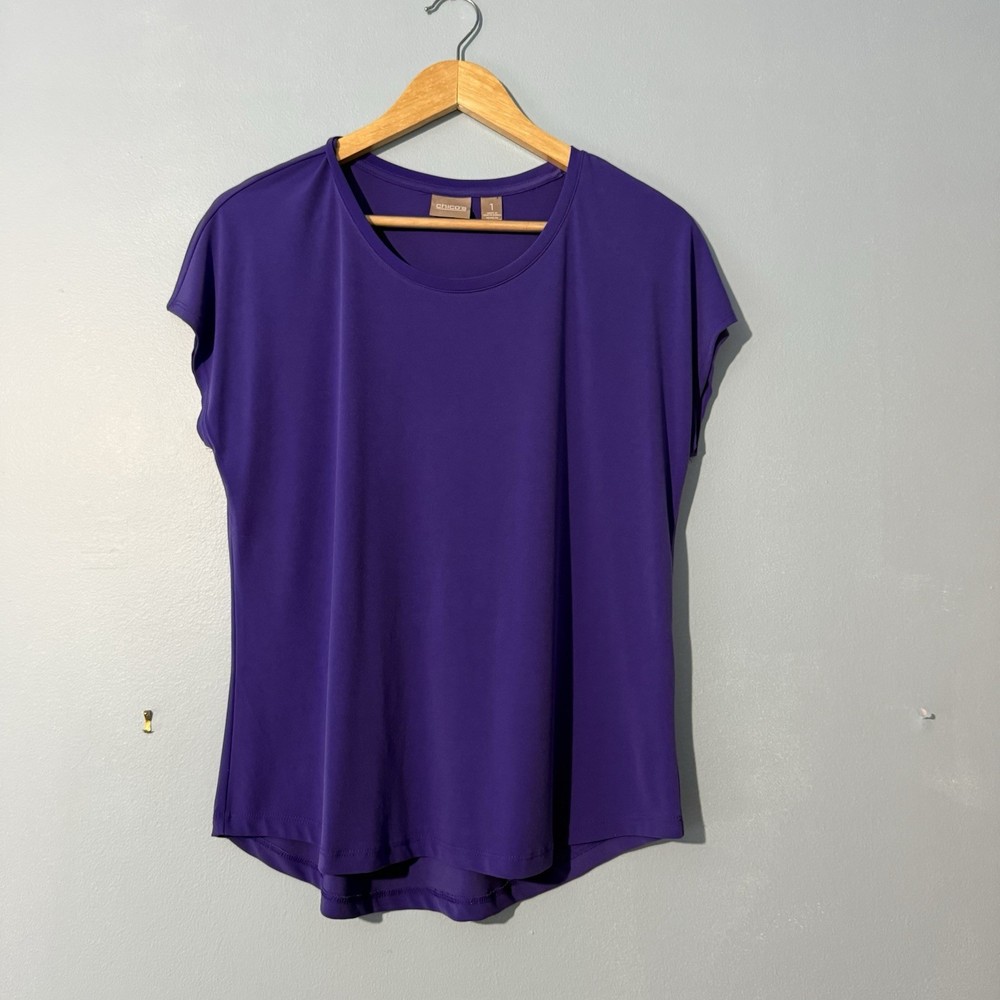 Chico's Women's Purple Solid Knit Stretch Round Neck Short Sleeve T-Shirt 1