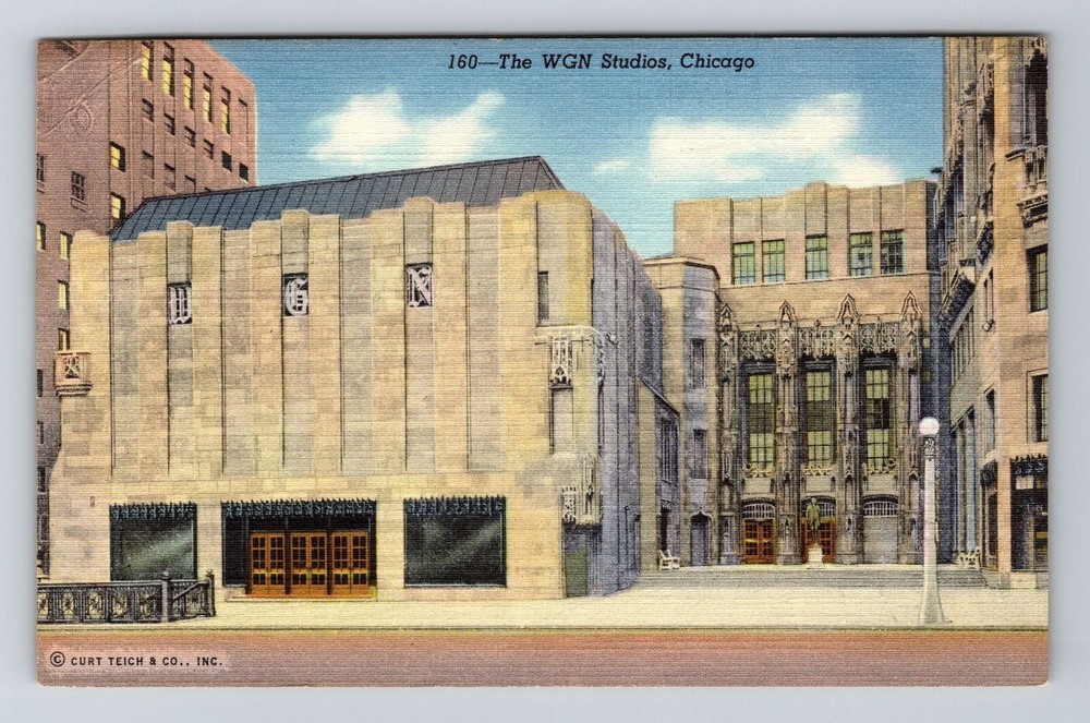 Chicago IL-Illinois, WGN Studios, Tribune Tower, c1947 Vintage Postcard