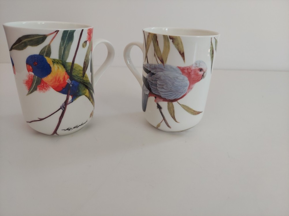 Maxwell & Williams Birds of Australia Mug Set – Galahs & Rainbow Lorikeet