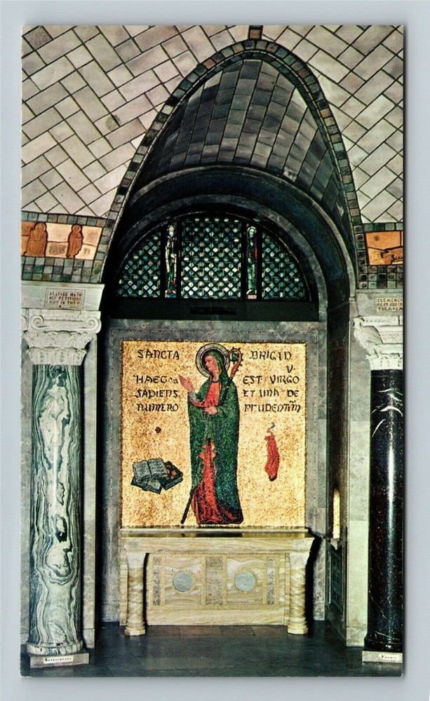 Washington DC, Chapel, Altar, National Shrine Vintage Souvenir Postcard