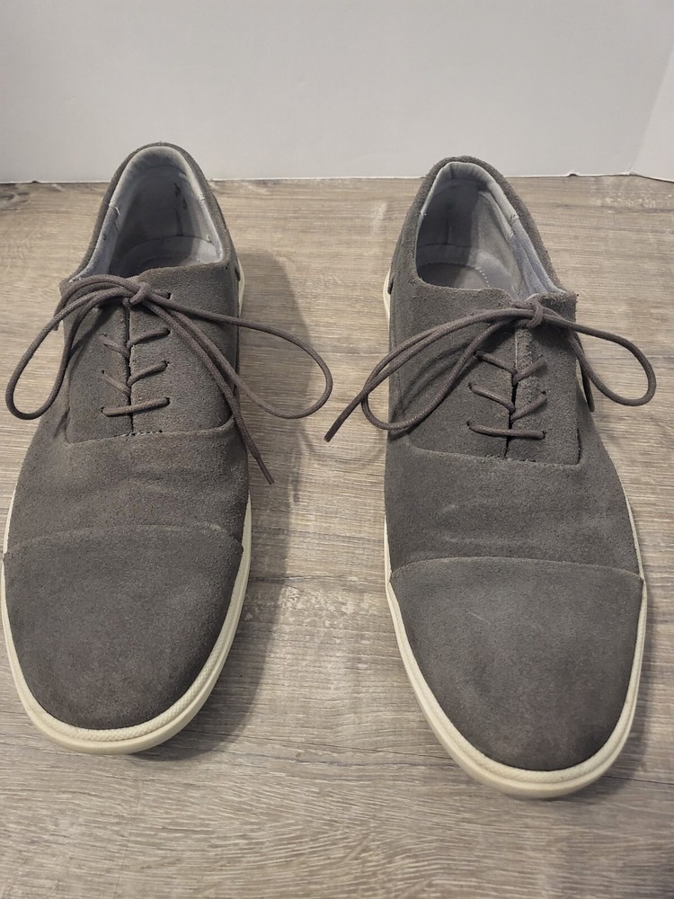 Calvin Klein Mens Sneakers Shoes Size 10M Lawrence Gray Grey Suede Lace Up