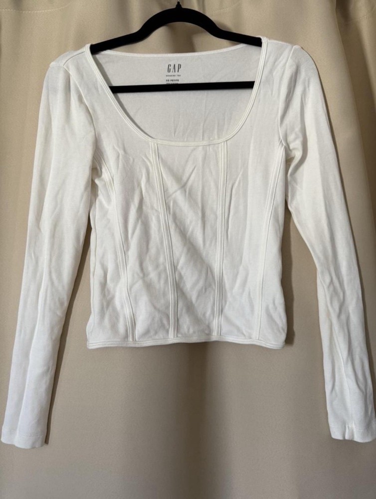 GAP Women’s White Long Sleeve Cotton Top, Size XS Petite