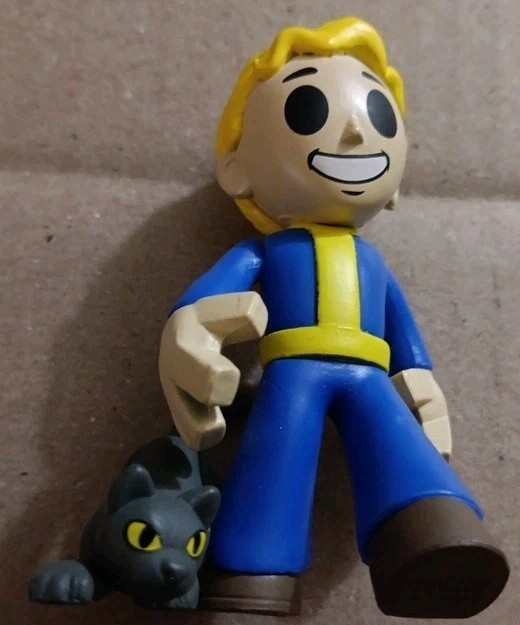 Funko Mystery Minis Fallout 4 Vault Boy Luck Perk Vinyl Figure - TV Show #111