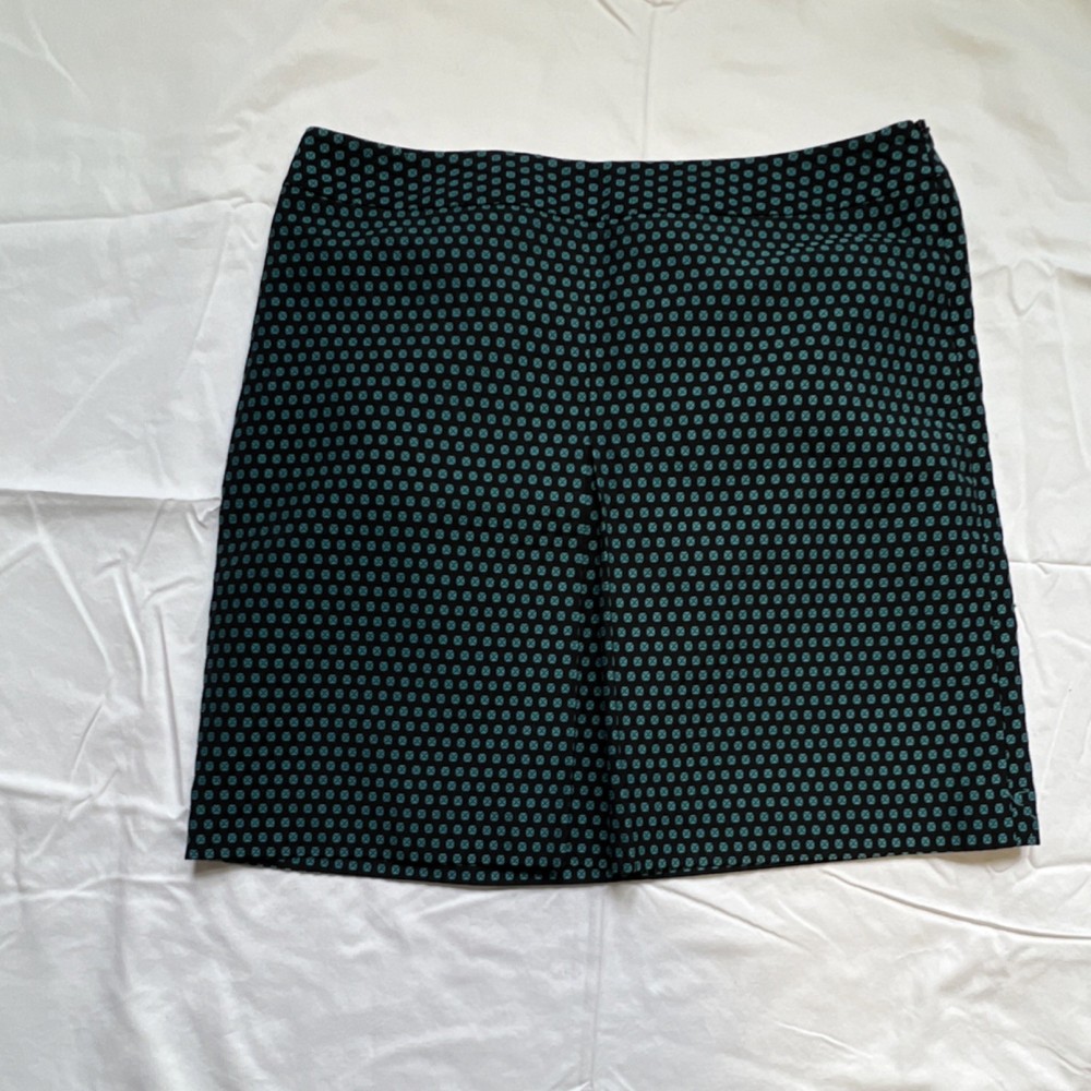 Ann Taylor LOFT black blue geometric A-line short skirt, size 12