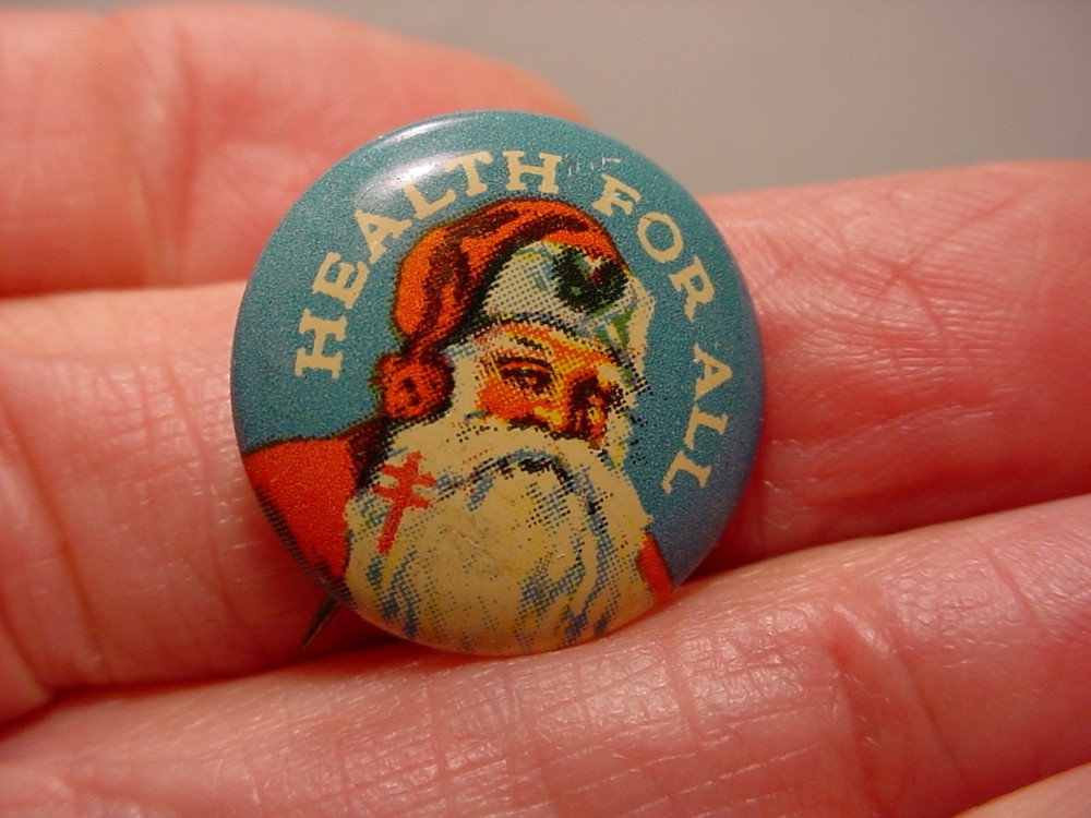 vintage Christmas Santa Claus tin pin back button TB Tuberculosis Health for All