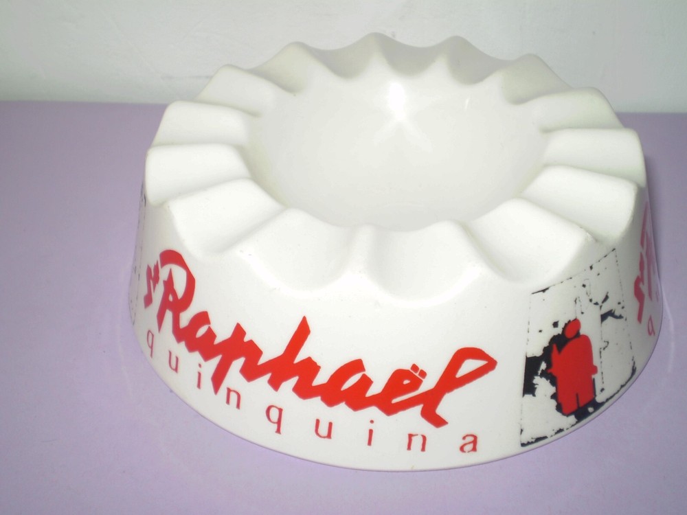 ST RAPHAEL QUINQUINA CERAMIC ASHTRAY / GIEN FRANCE WORKSHOP MAGNIFYING GLASS CREATION
