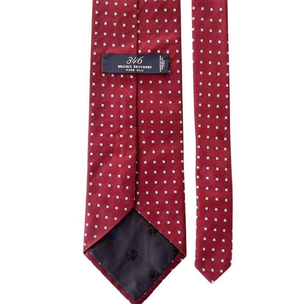 Brooks Brothers Men's Red Polka Dot Silk Tie Classic Width USA Made