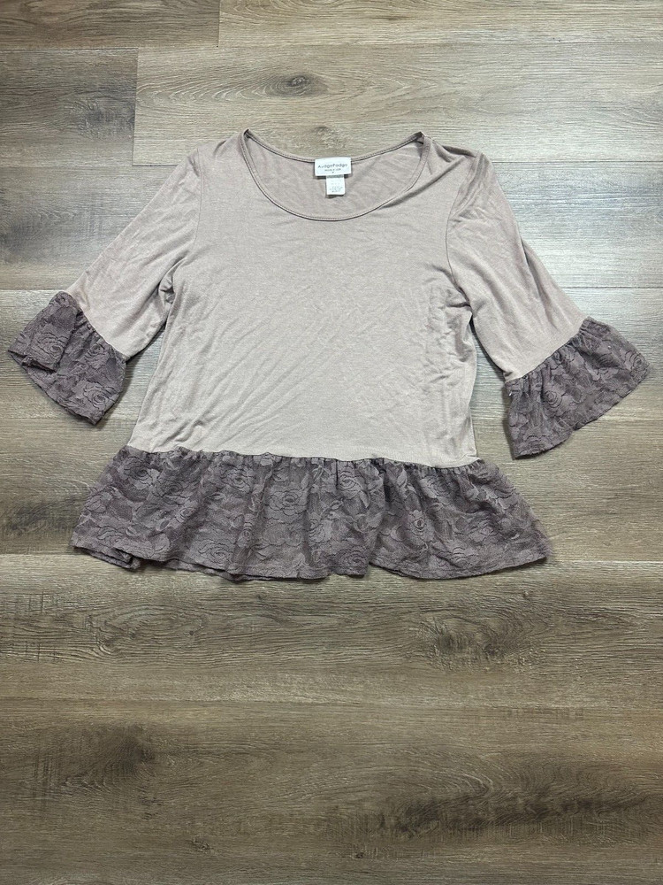 AudgePodge Long Sleeve Top Women's M Brown Lace Bell Casual Preppy Made in USA