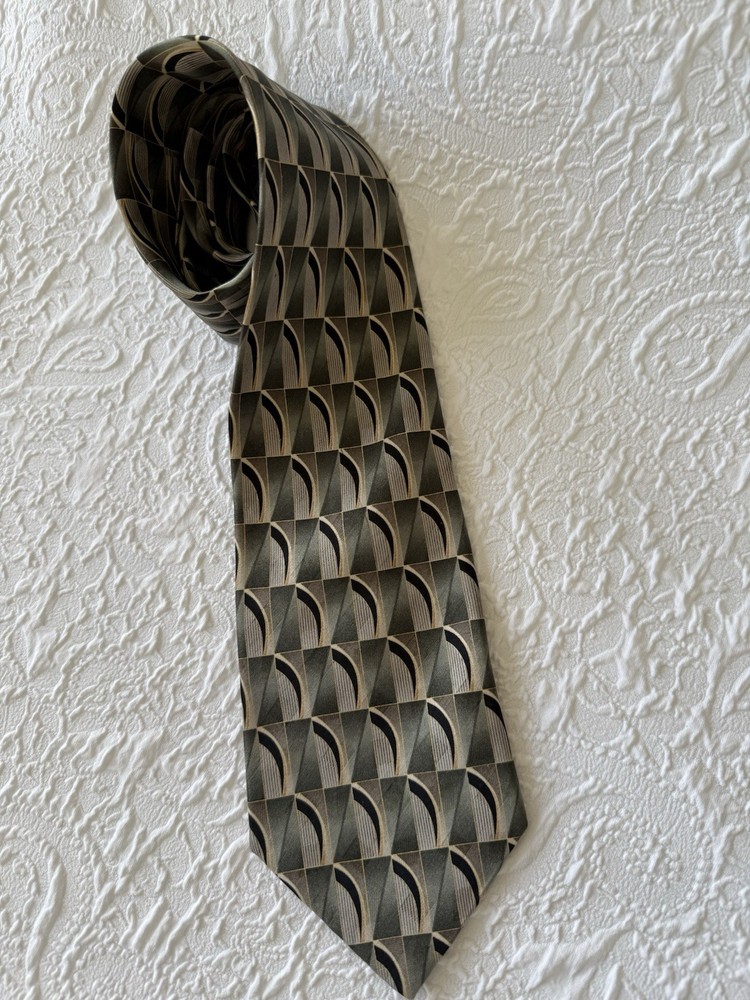Pierre Cardin Men's Gray Black Beige Geometric 100% Silk Woven Tie