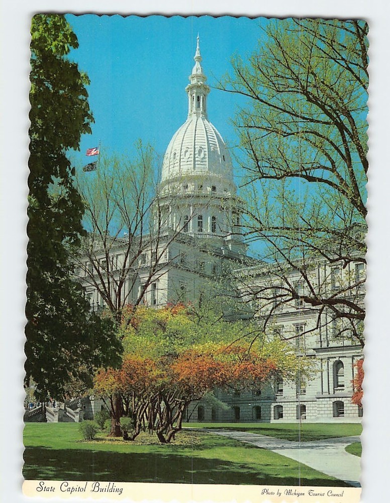 Postcard State Capitol Building Lansing Michigan USA
