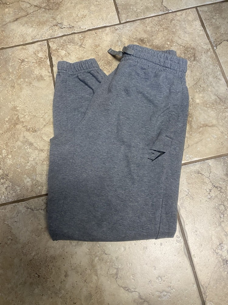 Gymshark Mens Medium Gray Joggers Athletic Sweatpants for Workouts