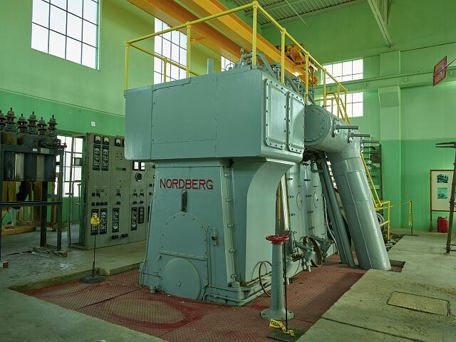 Photo:Hampton Iowa 2016 REA Power Plant Museum Generator Nordberg
