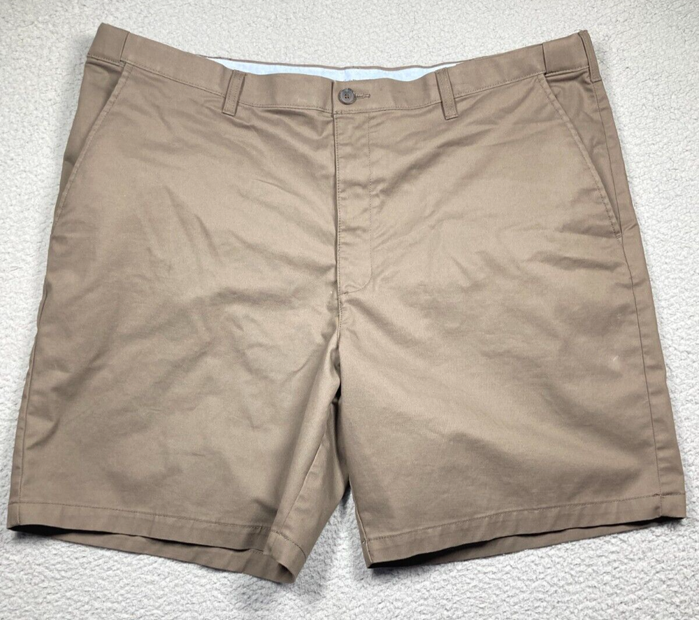 Croft & Barrow Shorts Men's 44 Khaki 9 in. Inseam Flat Front Chino