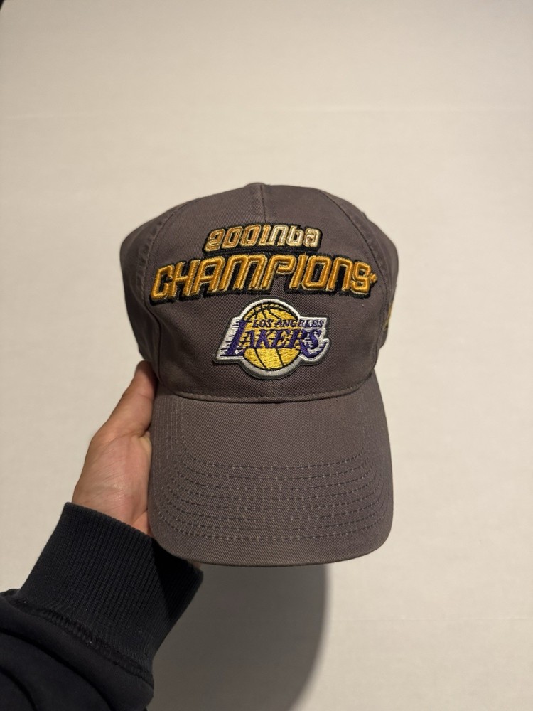2001 Los Angeles Lakers NBA Champions Strapback Hat Finals Vintage
