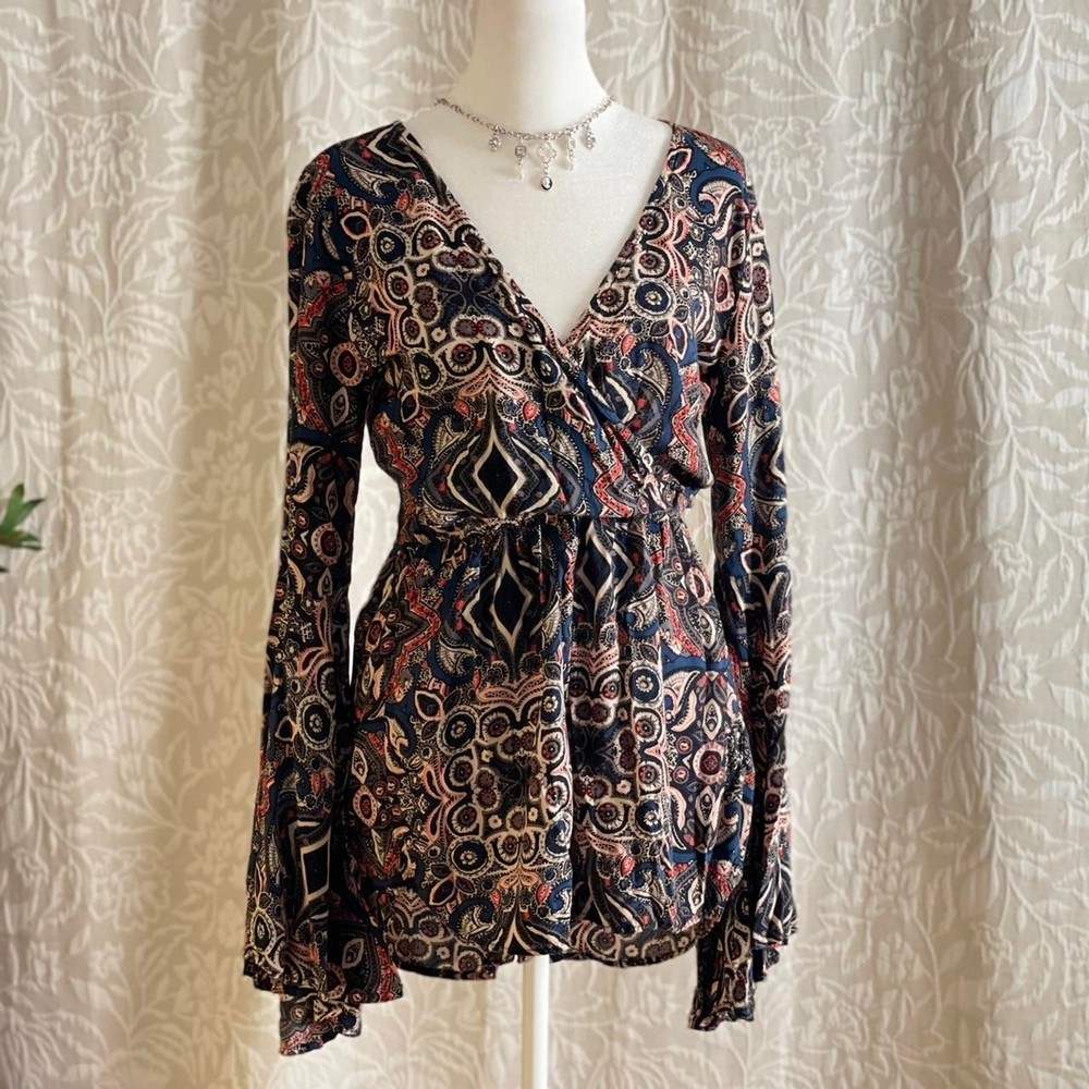 Abercrombie & Fitch Multicolor Paisley Bell Sleeve Short Romper Boho Hippie Sz S
