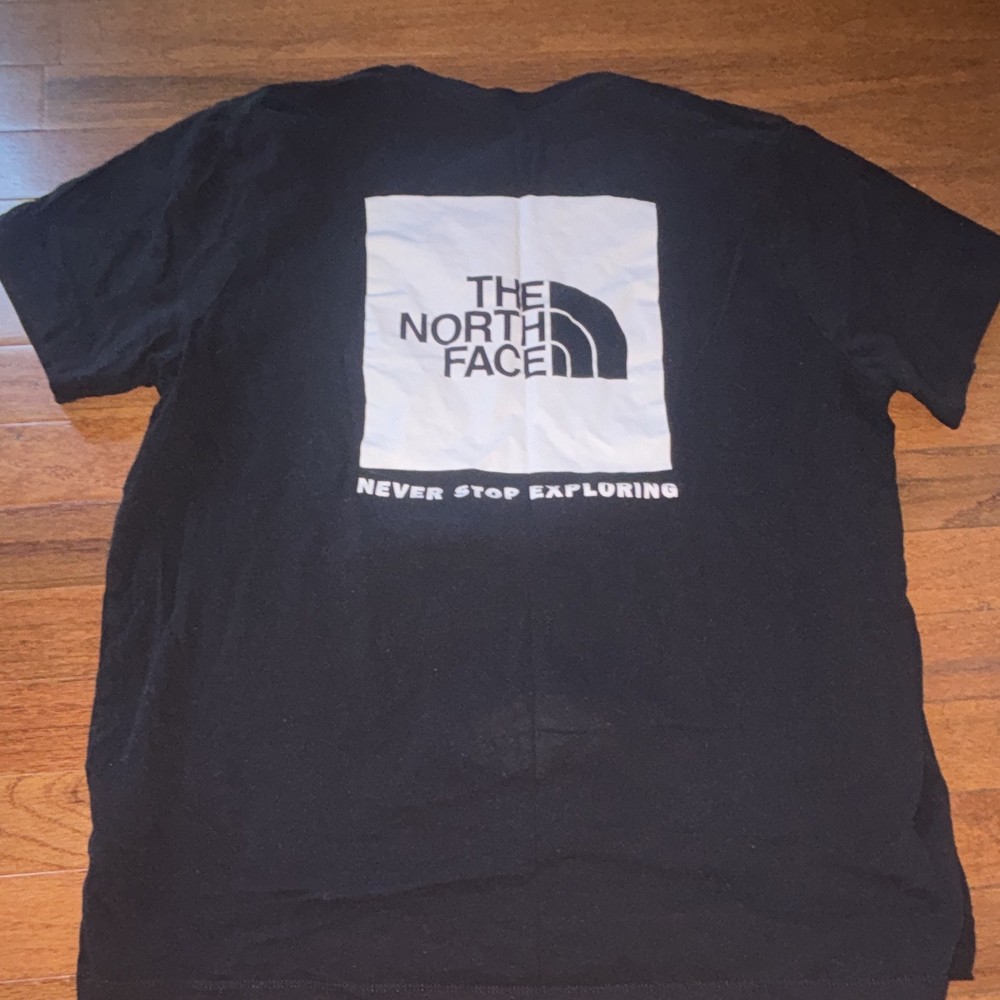 The North Face Men's Black Graphic Logo Crew Neck Short Sleeve T-Shirt L