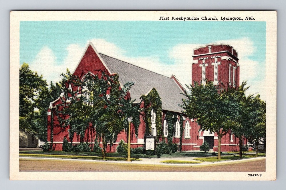 Lexington NE-Nebraska, First Presbyterian Church, Vintage Souvenir Postcard