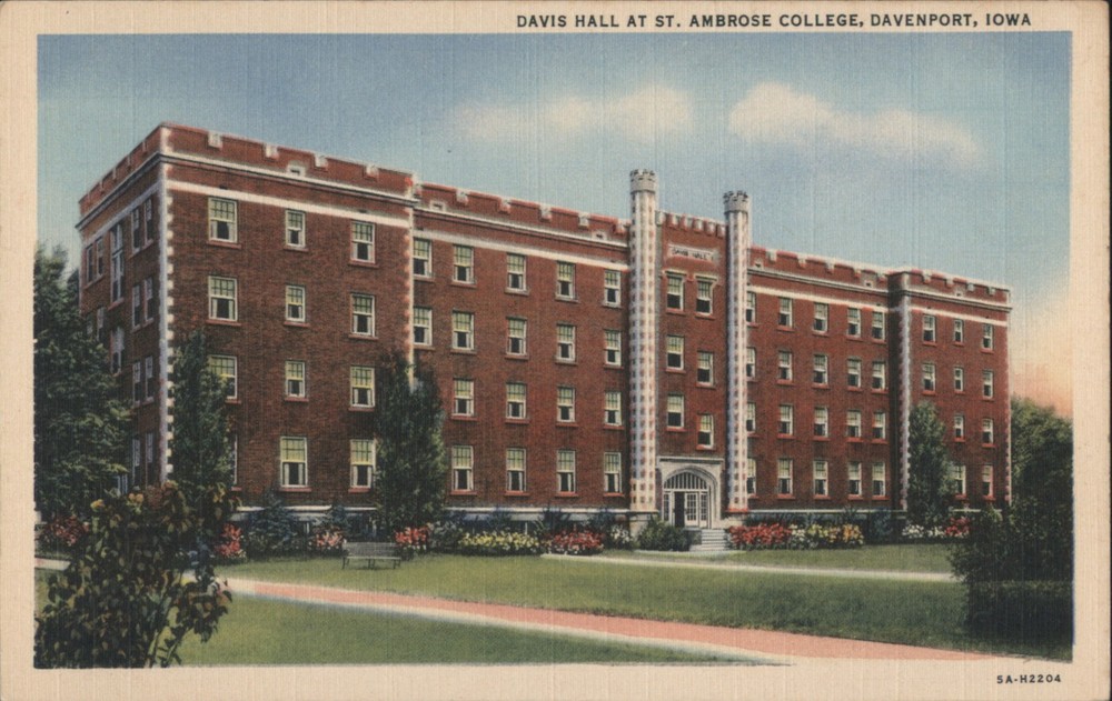Davenport, Iowa IA Davis Hall, St. Ambrose College Teich Vintage Postcard