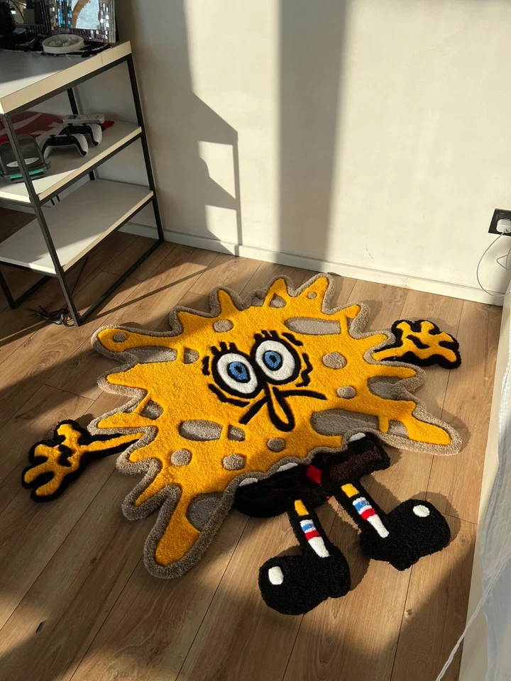 Hand-Tufted Fun Sponge Splatter Rug – Quirky Yellow Cartoon Character Carpet Rug