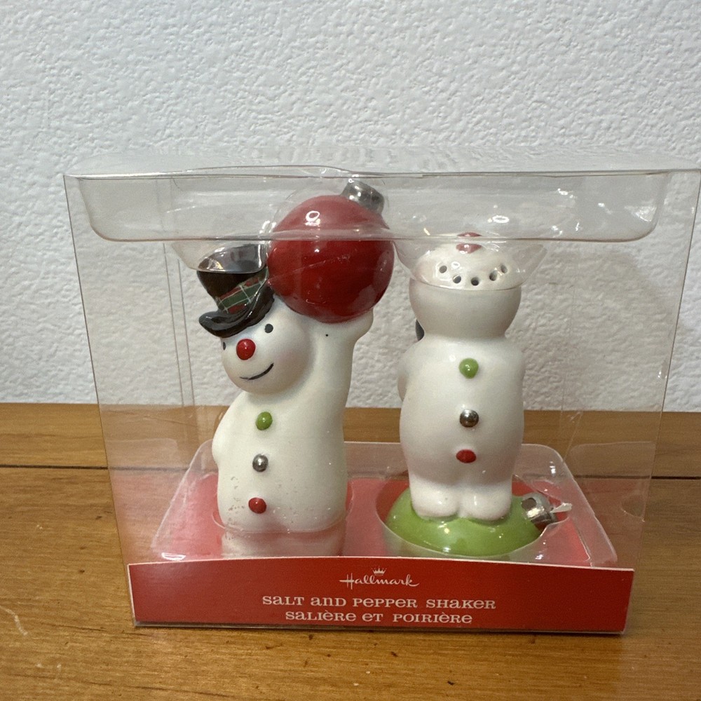 Vintage Hallmark NIB Hallmark Snowmen with Ornaments salt and pepper shakers