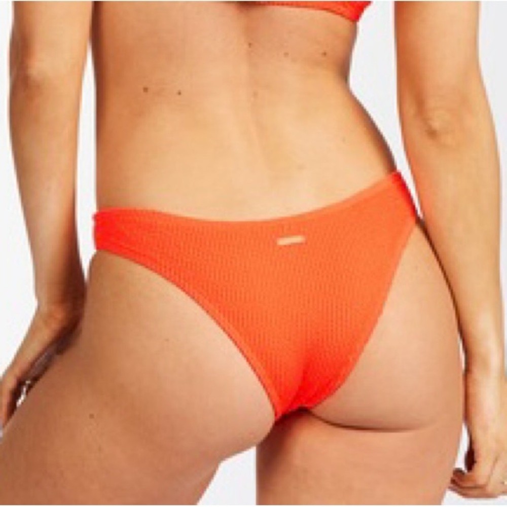 Billabong Summer High Isla Ribbed Bikini Bottoms in Orange Size Small NWT