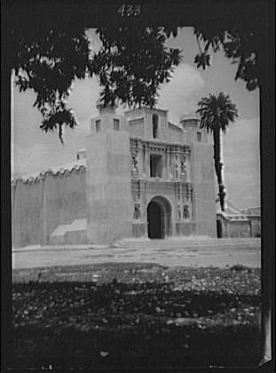 Photo:Cuba Guatemala Catholic Church 1899 Arnold Genthe Travel Views