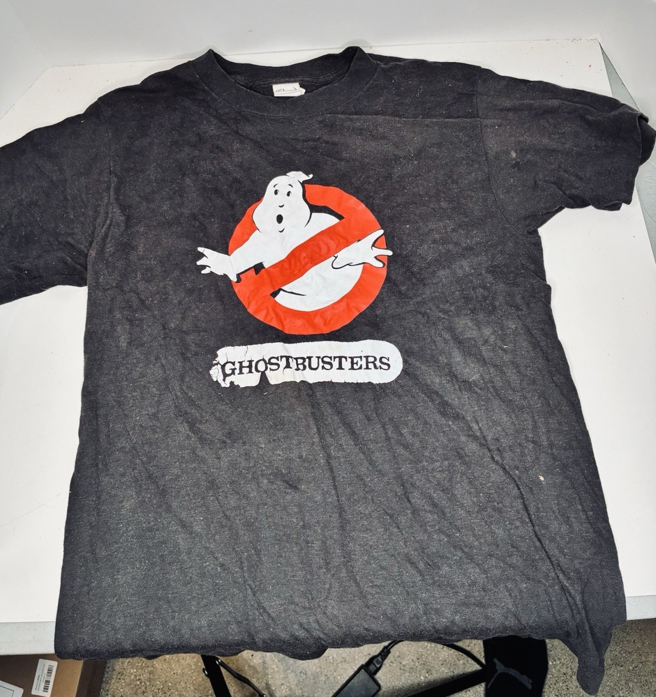 Black Ghostbusters 1984 T shirt vintage.