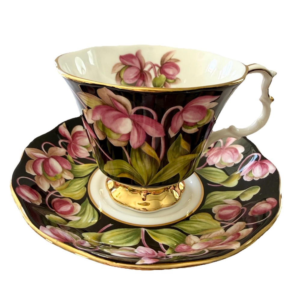 ROYAL ALBERT Fine China Provincial Flowers PITCHER PLANT Teacup Saucer England