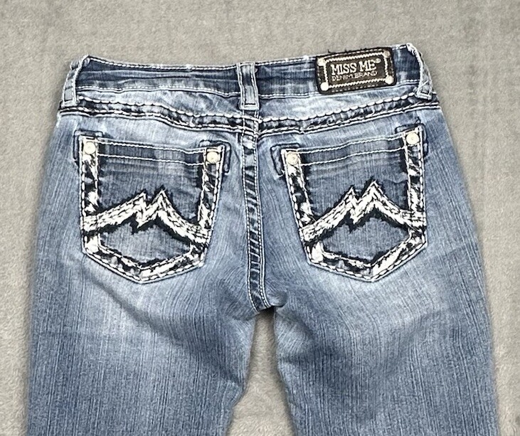 Miss Me Jeans Womens 28 Blue Denim Fit 28x30 Low Rise Skinny Distressed READ
