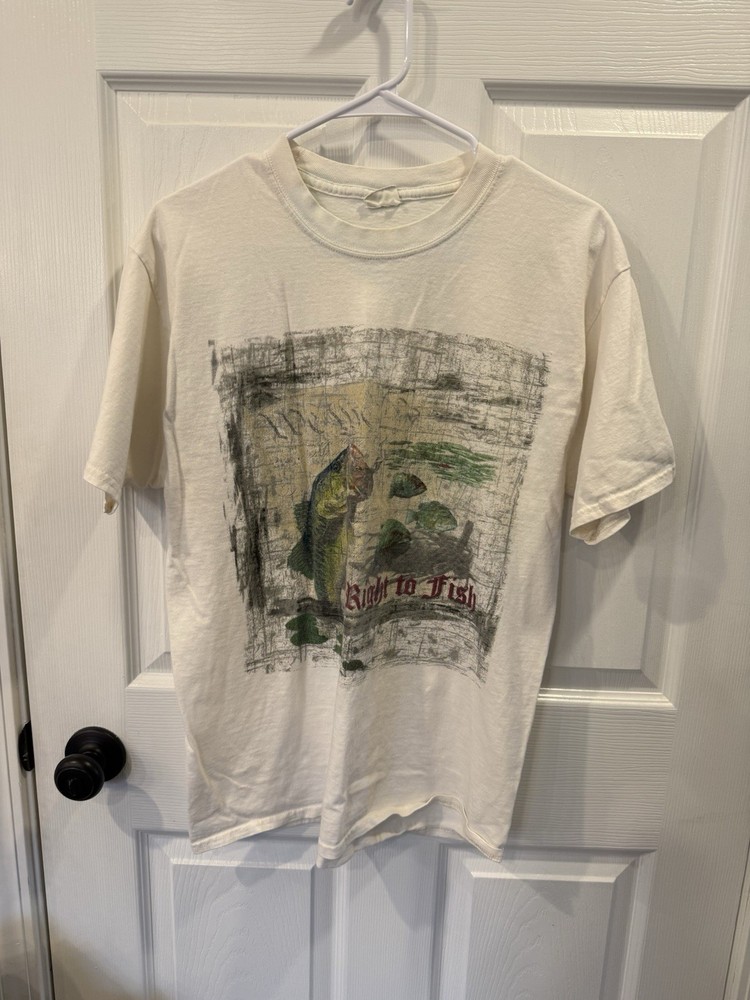 Vintage Fishing Shirt Medium Bass Graphic