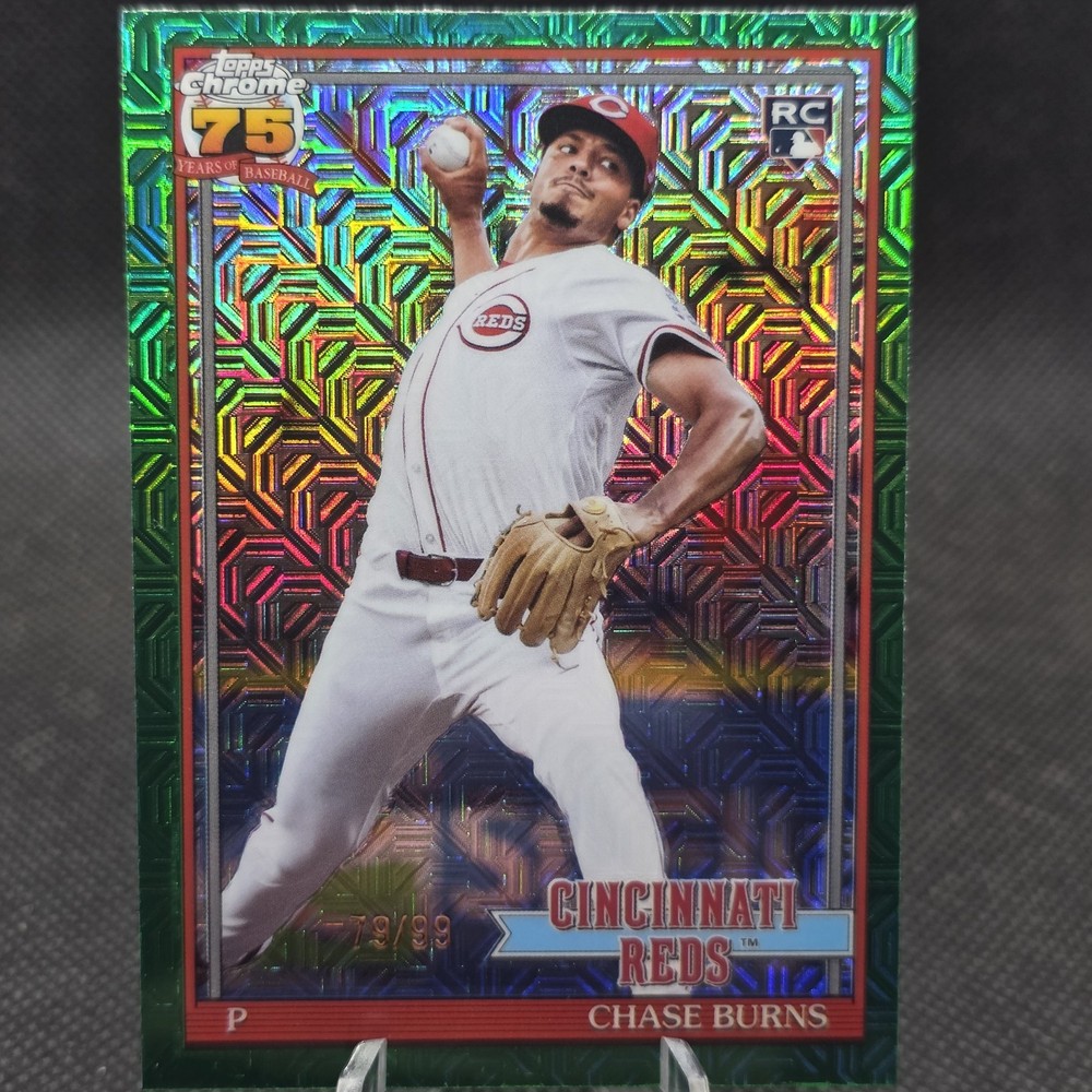 Chase Burns 2026 Topps series  Green Mojo Rookie /99