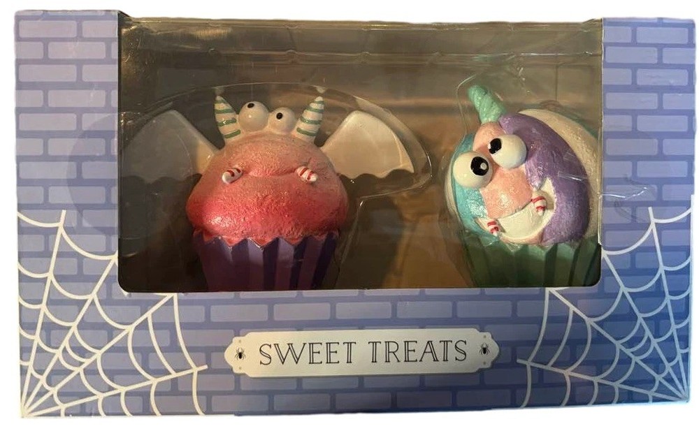 Sweet Treats Halloween Monster Cupcakes Faux Resin Decor Set New