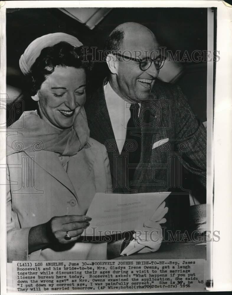 1956 Press Photo Representative James Roosevelt & fiancee Gladys Owens in CA