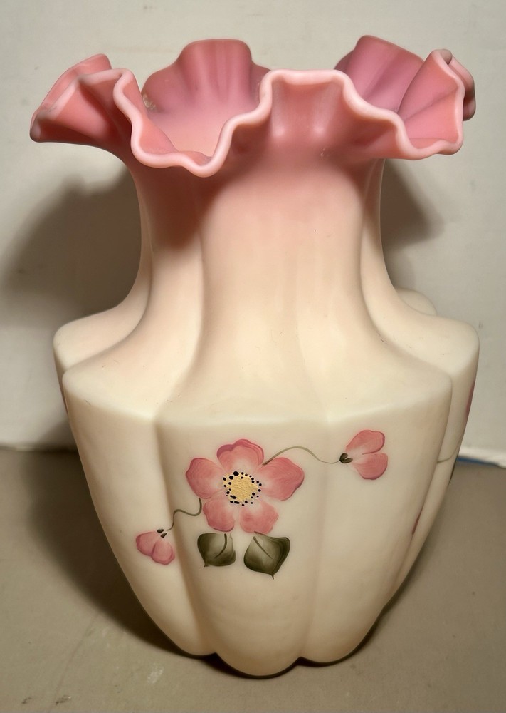 Fenton Burmese Uranium Glass 9.5” Ruffled Vase Hand Painted Signed, UV Glow