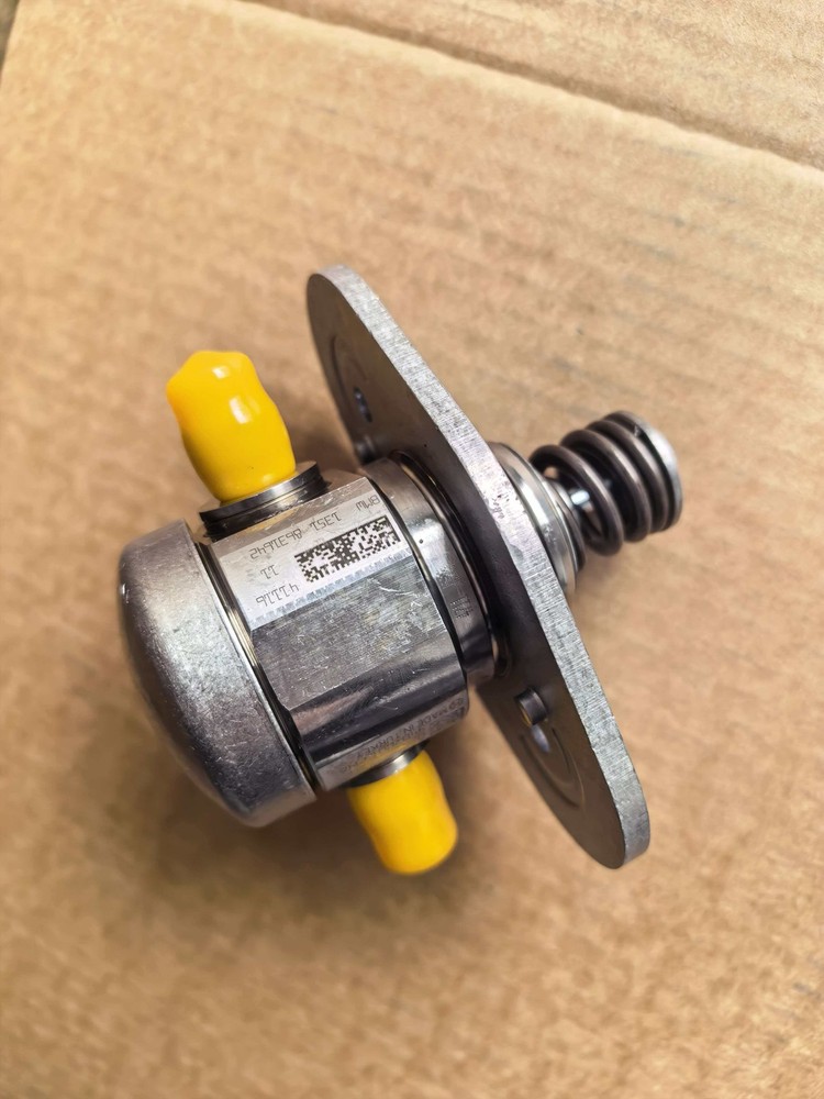 0261520520 13518631642 For MINI BMW M3220i Supra B46D B58TU Fuel Pump HPFP