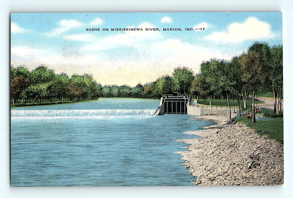 c1940s Scene on Mississinewa River Marion Indiana Green Trees  Linen Postcard G8