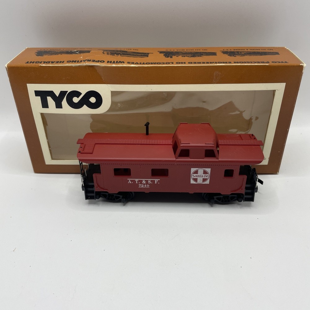 HO Scale Tyco 327J:350 8-Wheel Caboose Santa Fe #7240 with Box