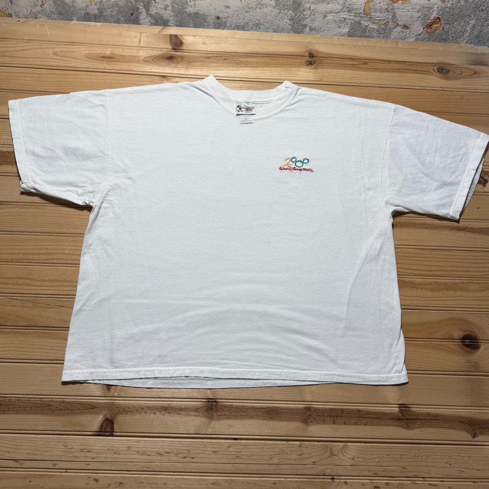 Vintage 2000 Walt Disney World Finding Mickey Embroidered Souvenir T-Shirt - XL