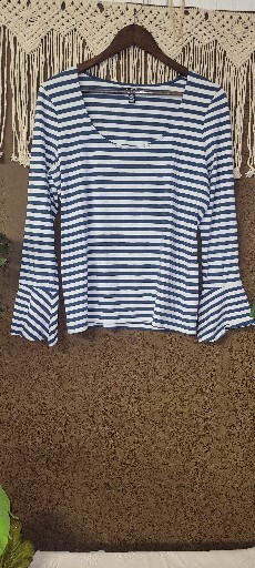 Chaps SZ LARGE Women’s Top Shirt Blue & White Stripes Long Bell Sleeves