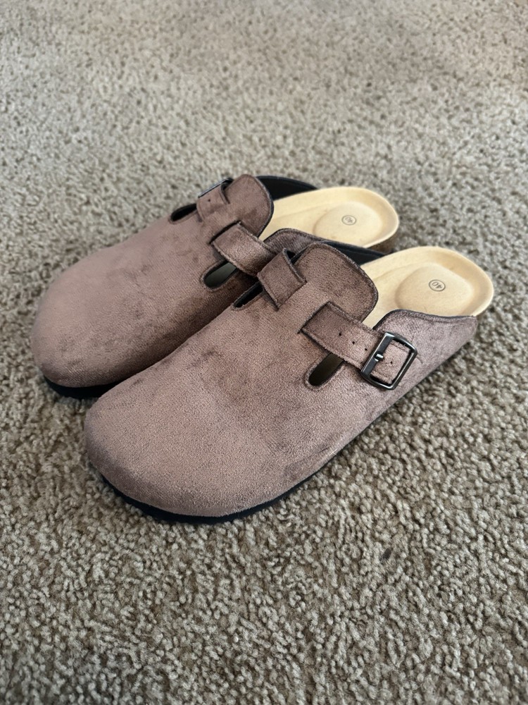 Women’s Suede Clogs