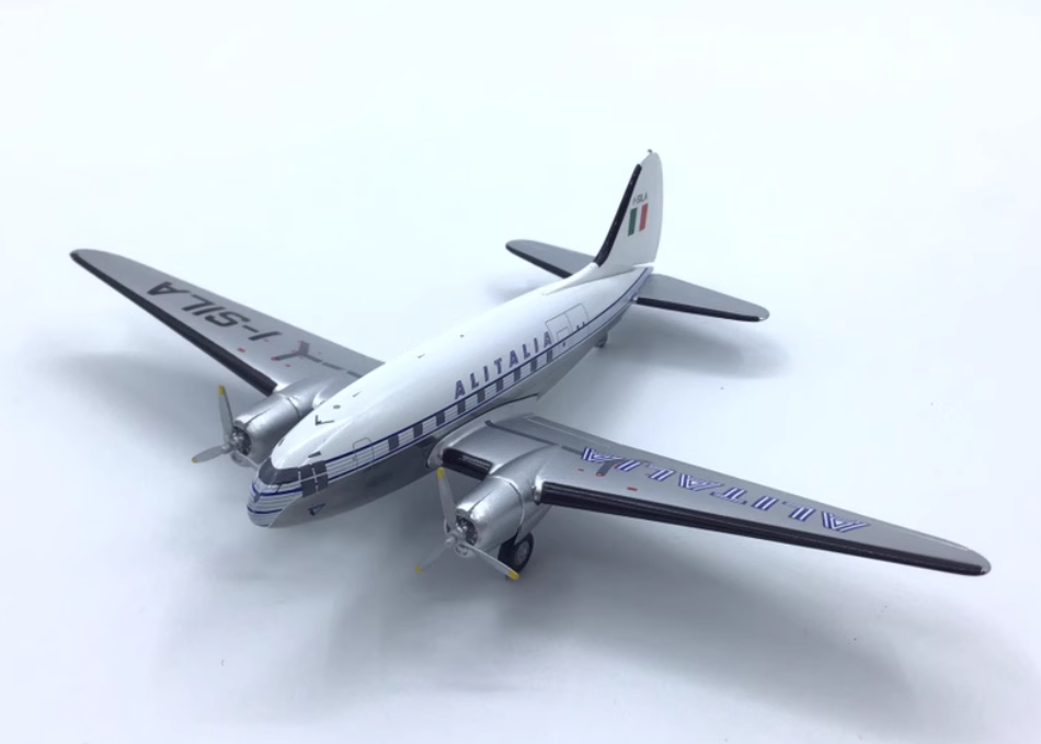 1:200 AeroClassics ALITALIA Curtiss C-46 Airplane Diecast Aircraft Plane Model