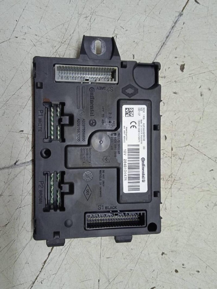 284B10447R electronic module Renault Clio IV Sport 2012 335635