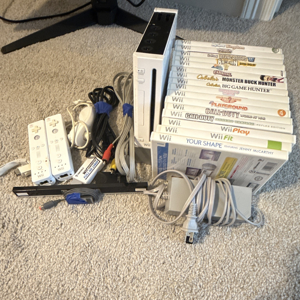 Nintendo Wii RVL-001(USA) Console Bundle w/ 10* Games